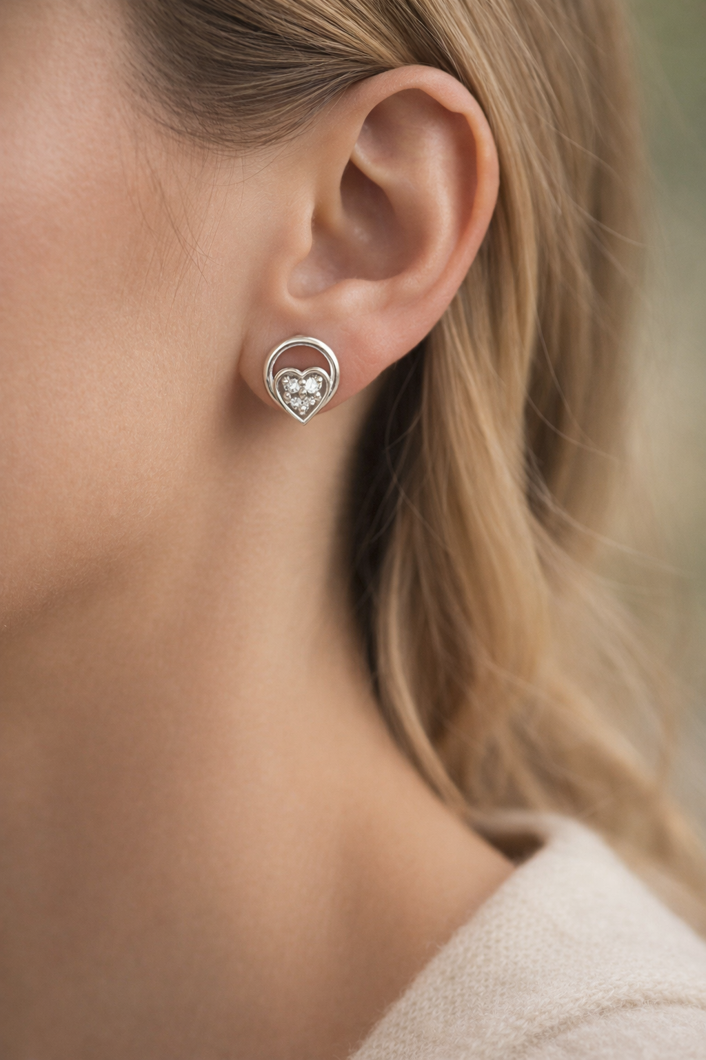 Circle Heart Cluster AD Diamond Stud Earrings in 925 Sterling Silver