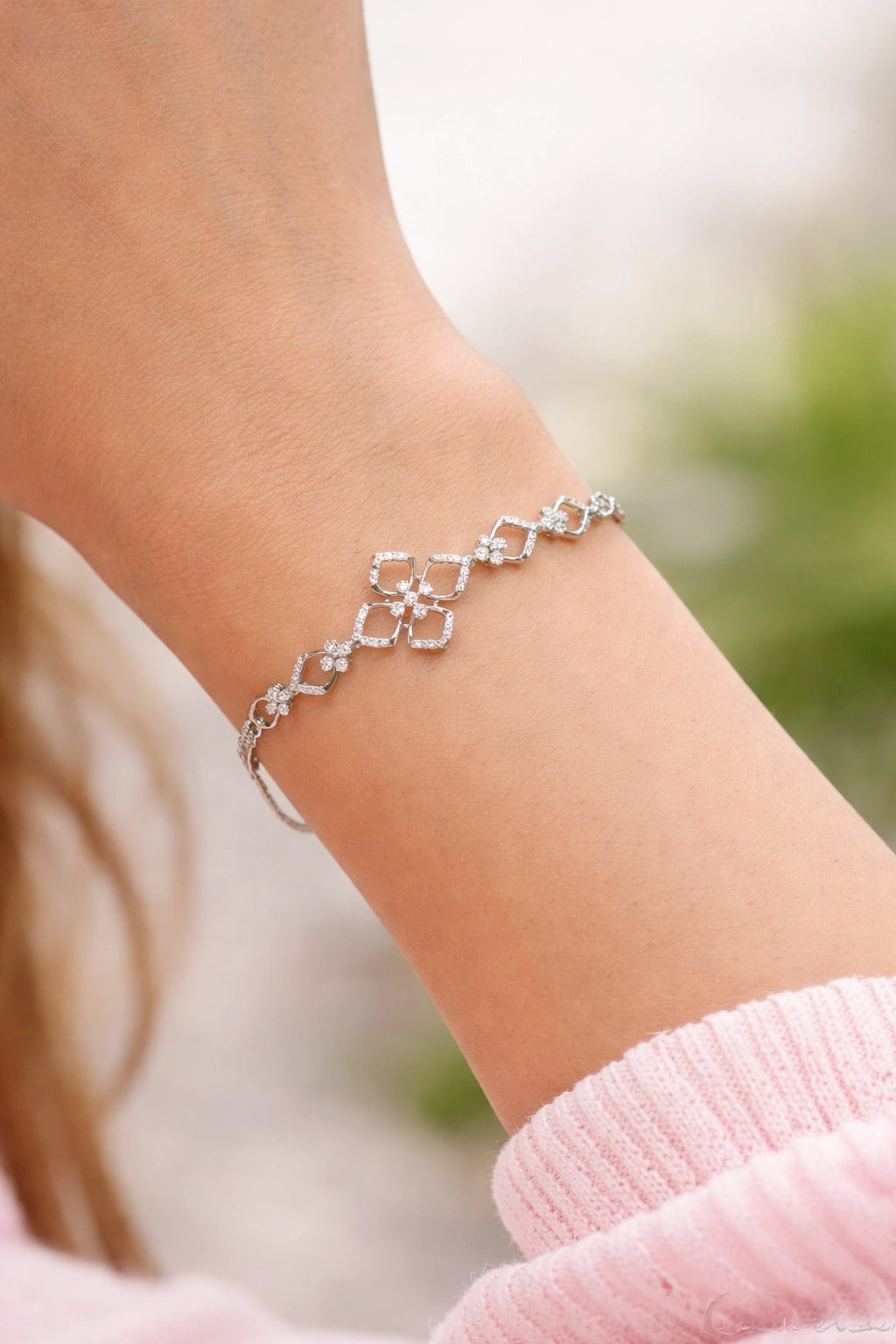 925 Sterling Silver Diamond Chain Bracelet for Women – Elegant Floral